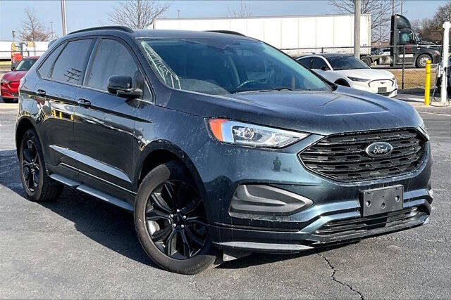 2022 Ford Edge SE