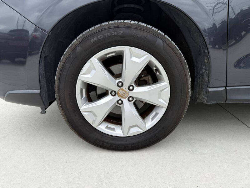 2015 Subaru Forester 2.5i