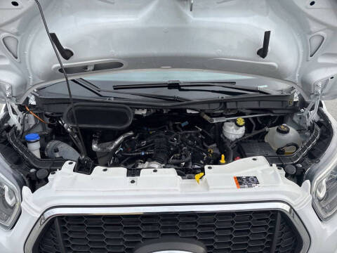 2023 Ford Transit 350 XLT