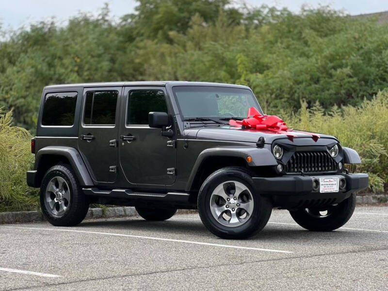 2018 Jeep Wrangler Unlimited Sahara's photo