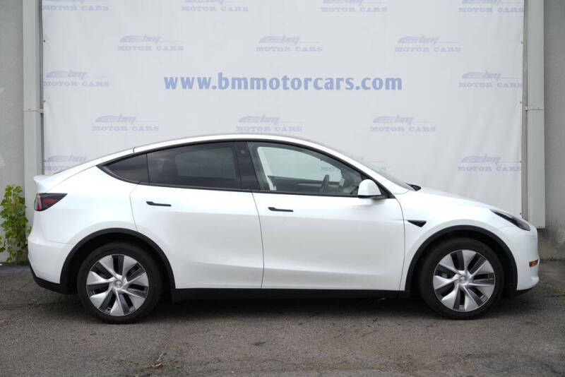 2023 Tesla Model Y Long Range