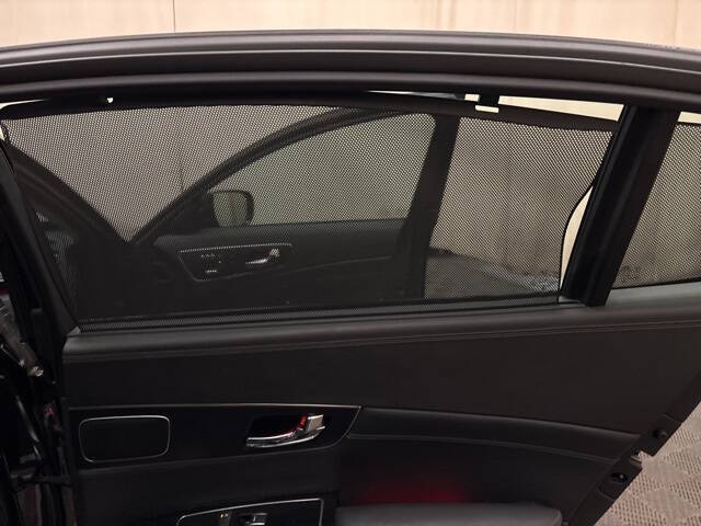 2015 Kia K900 Premium