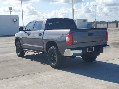 2017 Toyota Tundra SR5