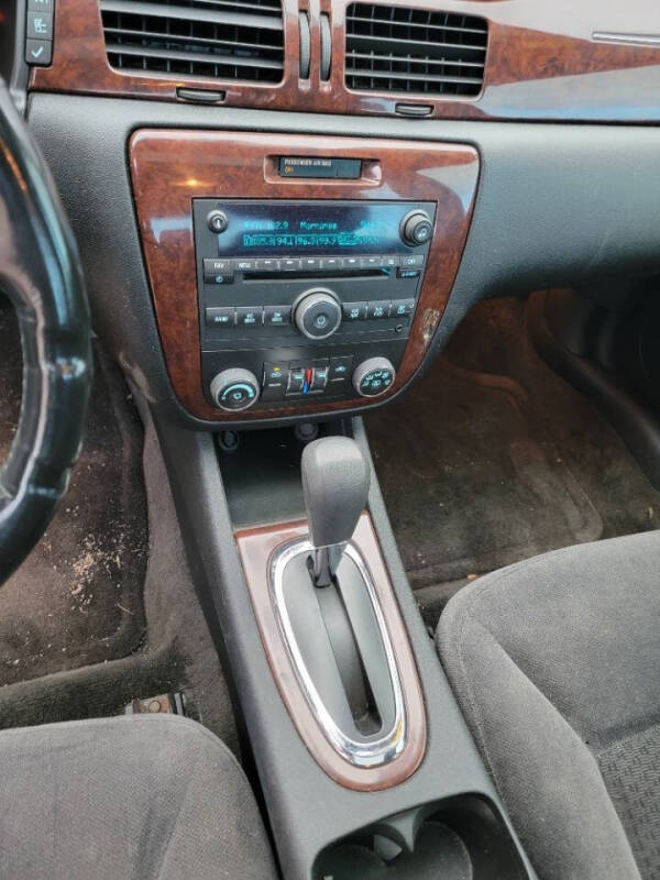 2011 Chevrolet Impala LT