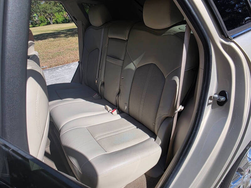 2011 Cadillac SRX Premium Collection