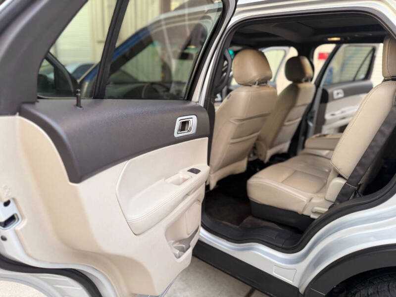 2012 Ford Explorer Limited