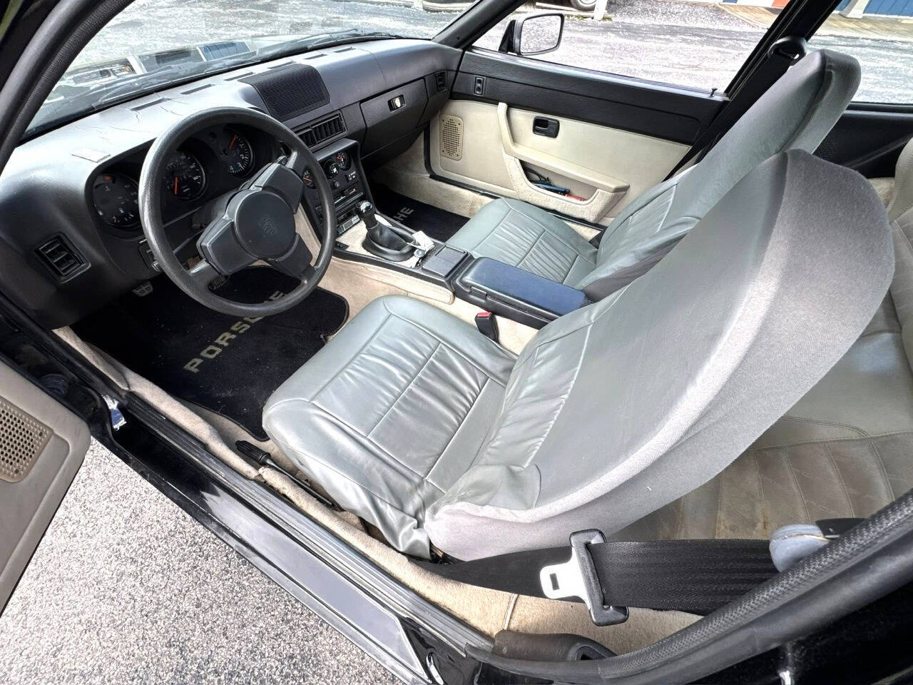 1987 Porsche 924 5