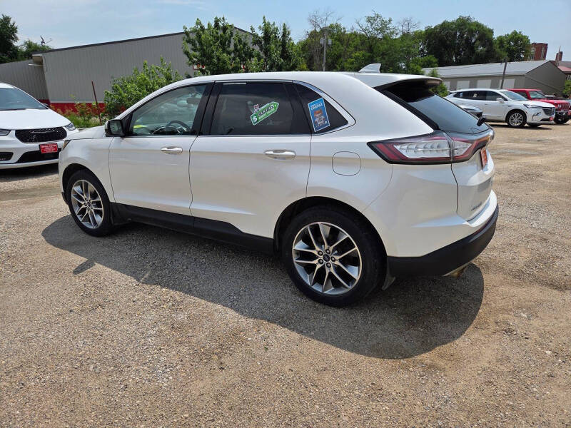 2017 Ford Edge Titanium