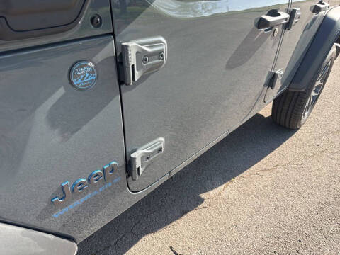 2025 Jeep Wrangler Sport S 4xe