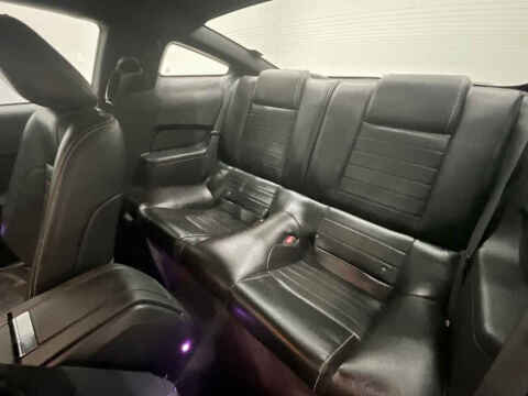 2010 Ford Mustang V6