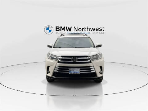 2017 Toyota Highlander