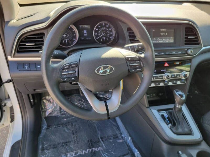 2020 Hyundai Elantra