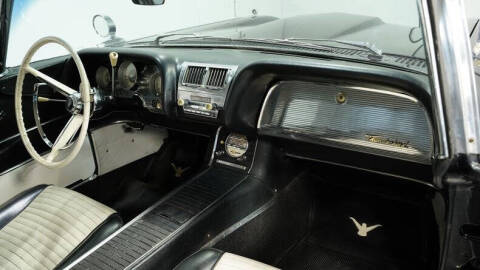 1959 Ford Thunderbird