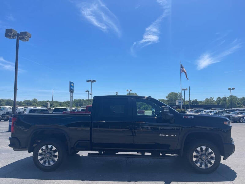 Used 2024 Chevrolet Silverado 2500HD Custom with VIN 2GC4YME75R1129554 for sale in Cape Girardeau, MO