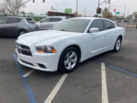 2013 Dodge Charger SE