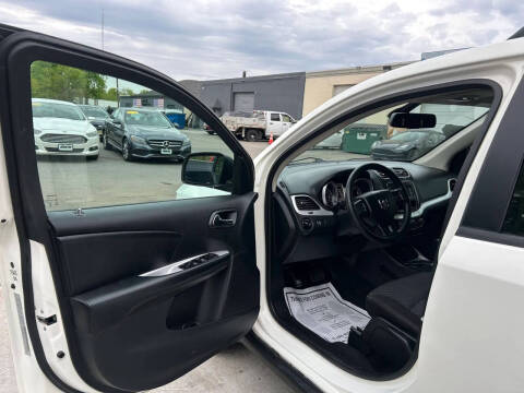 2019 Dodge Journey SE