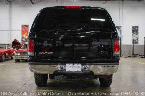 2005 Ford Excursion XLT