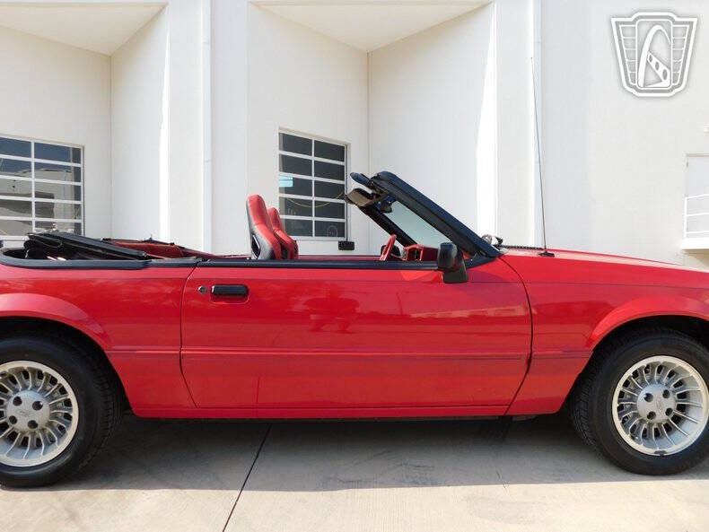 1992 Ford Mustang LX