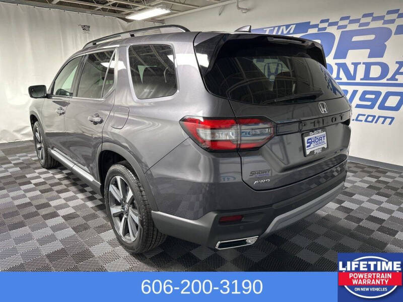 2025 Honda Pilot Touring