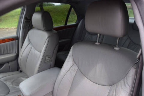 2005 Lexus LS 430