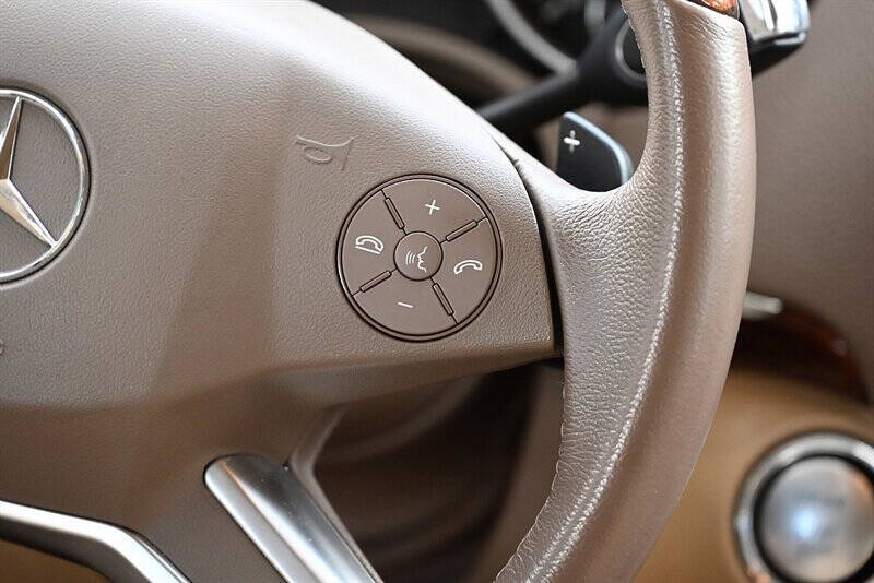 2009 Mercedes-Benz GL-Class 40