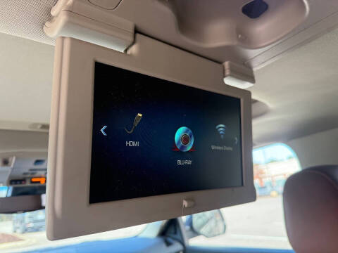 2017 Cadillac Escalade ESV Luxury