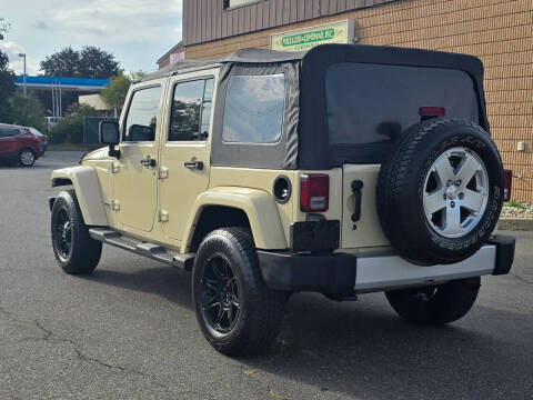 2011 Jeep Wrangler Unlimited Sahara