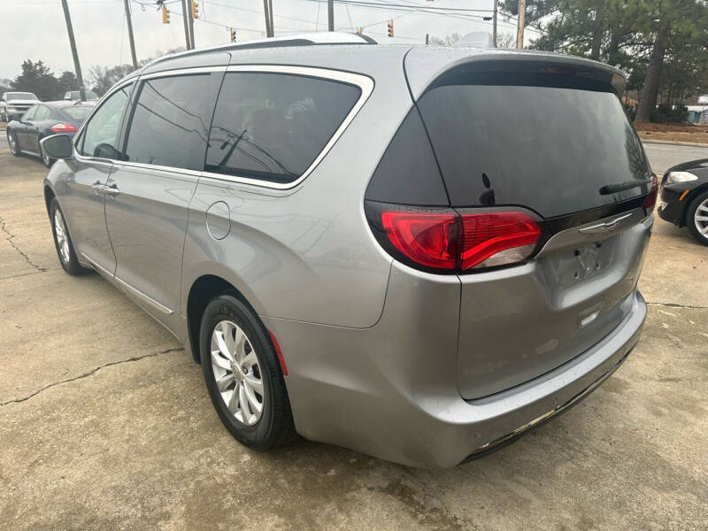 2018 Chrysler Pacifica Touring L Plus