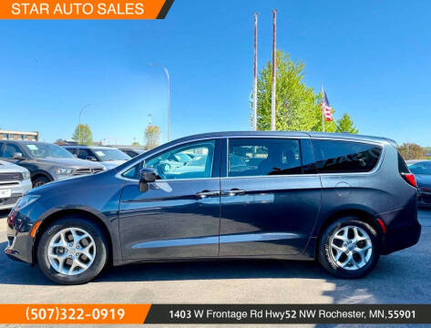 2020 Chrysler Pacifica Touring