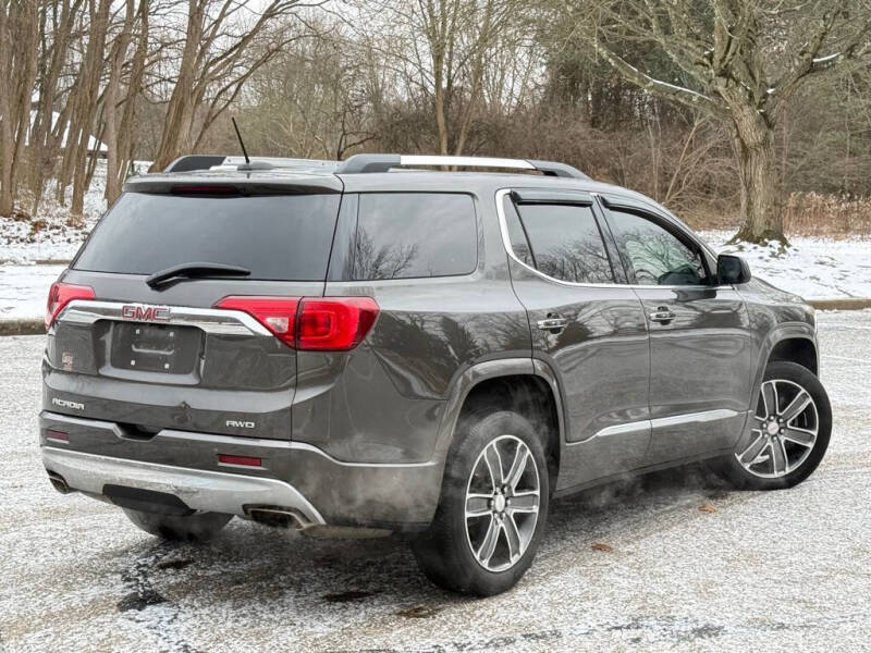 2019 GMC Acadia Denali