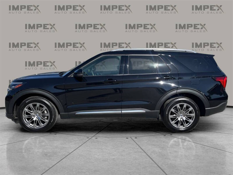 2025 Ford Explorer Platinum