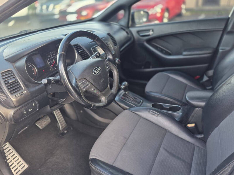 2015 Kia Forte5 SX