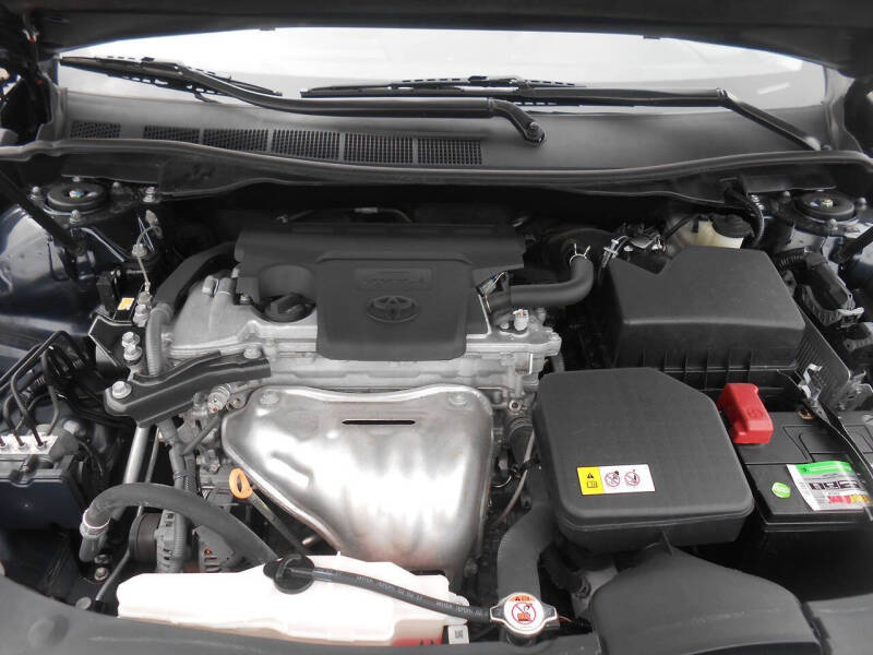 2017 Toyota Camry LE