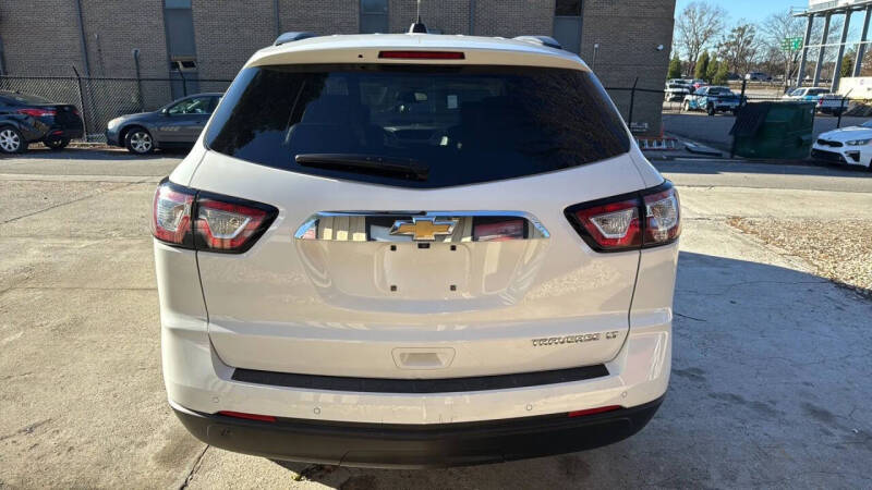 2016 Chevrolet Traverse LT