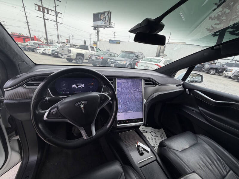 2017 Tesla Model X 75D