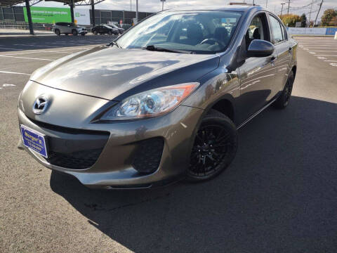 2013 Mazda MAZDA3 i Touring