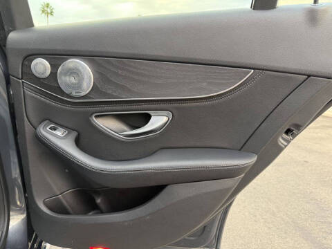 2015 Mercedes-Benz C-Class C 300 4MATIC