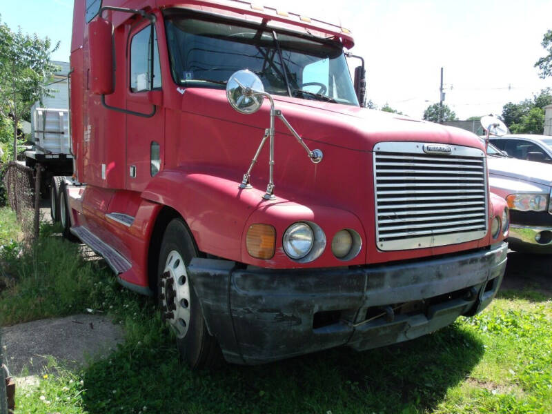 2002 Freightliner CST120