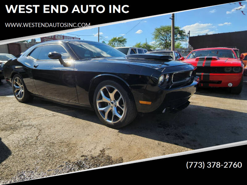 2014 Dodge Challenger R/T's photo