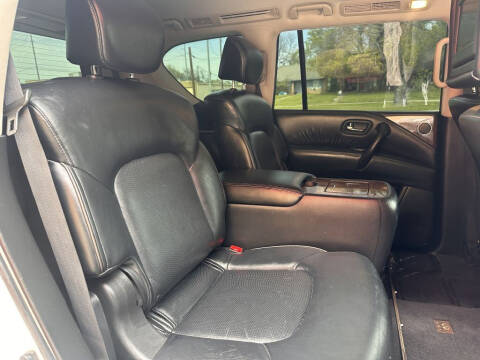 2016 Infiniti QX80