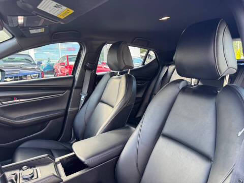 2022 Mazda Mazda3 Hatchback Select