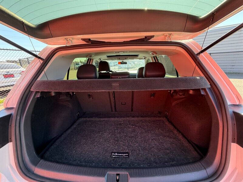 2015 Volkswagen Golf TDI S