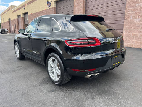 2017 Porsche Macan S