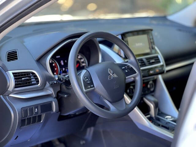 2020 Mitsubishi Eclipse Cross ES