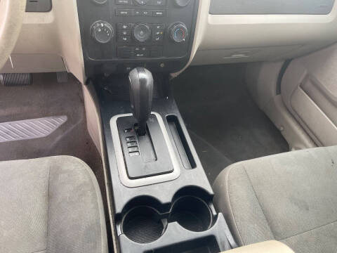 2011 Ford Escape XLS