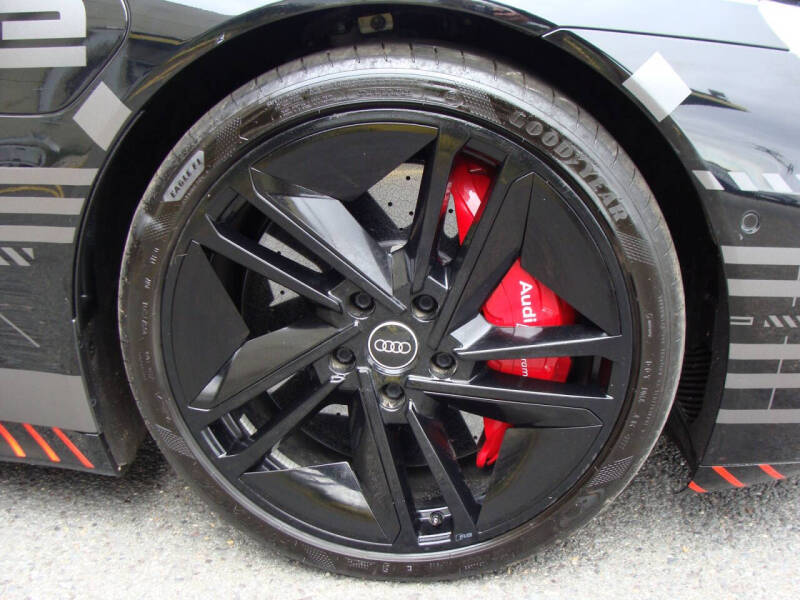 2023 Audi RS e-tron GT quattro