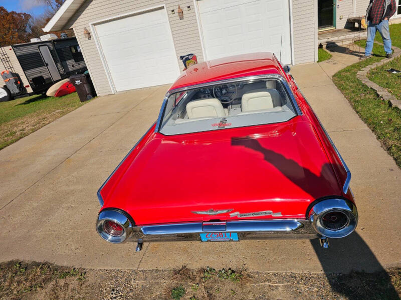 1961 Ford Thunderbird