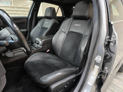 2012 Chrysler 300 SRT8