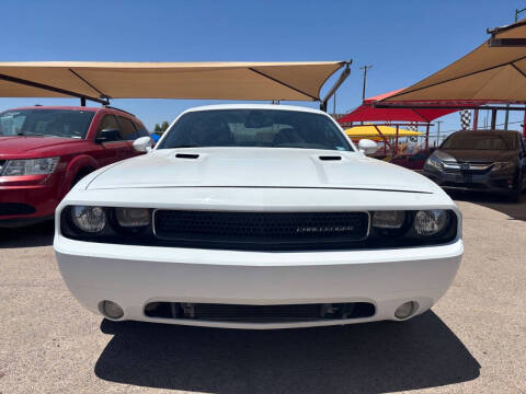 2014 Dodge Challenger SXT
