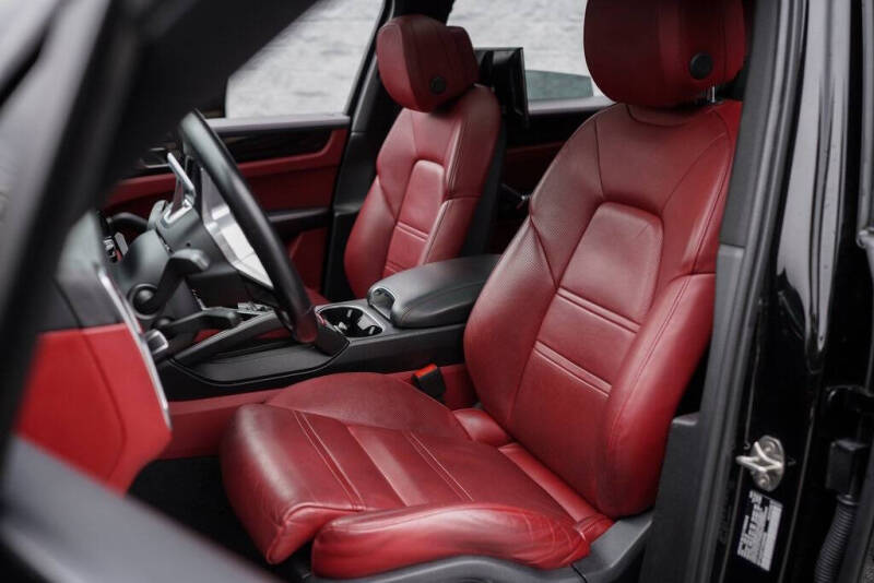 2020 Porsche Cayenne